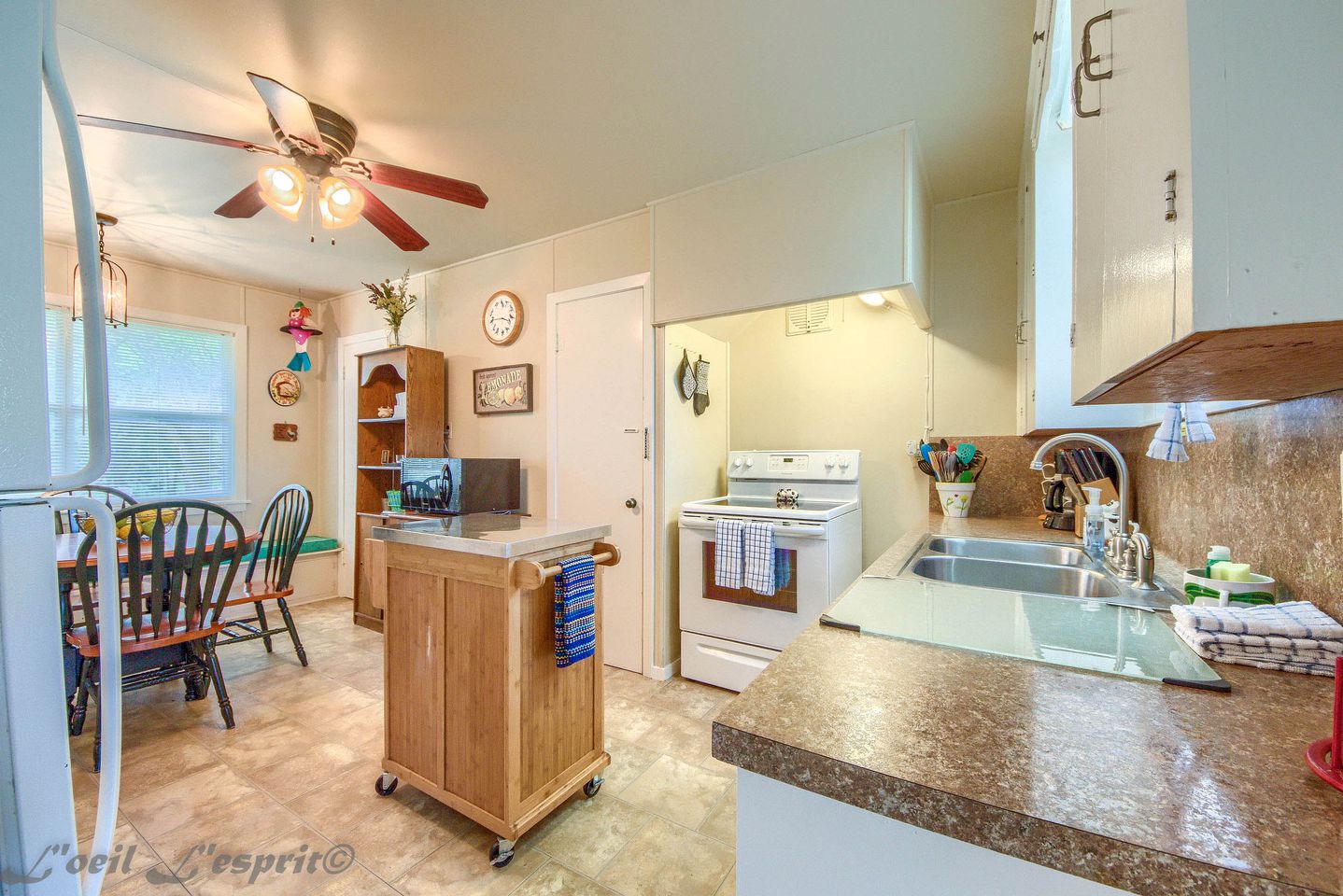 Riverfront Cabin with Fire Pit, Barbecue and Picnic Space in New Braunfels, Texas