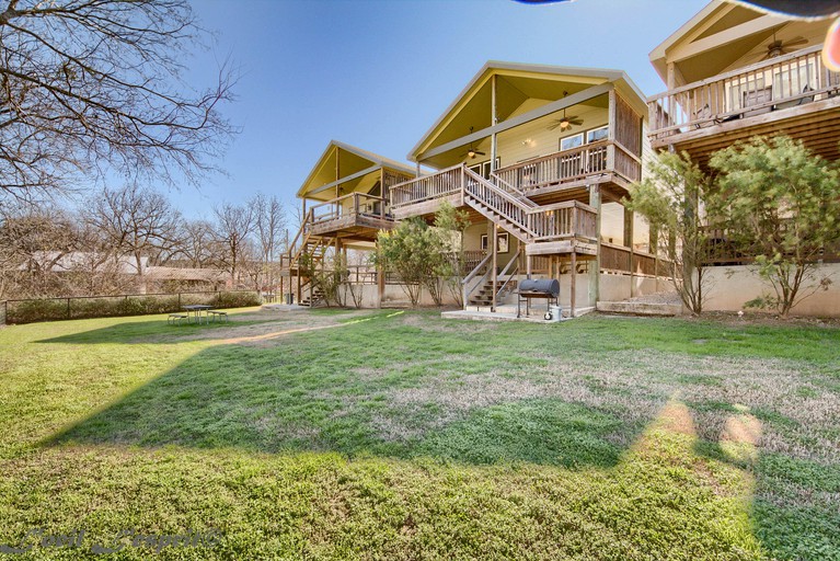Wonderful Cabin Ideal for Hiking in New Braunfels, Texas