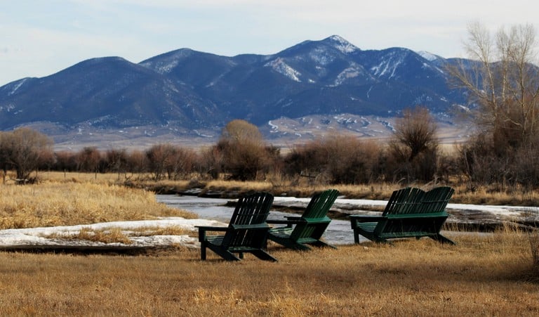 Cabins (Twin Bridges, Montana, United States)