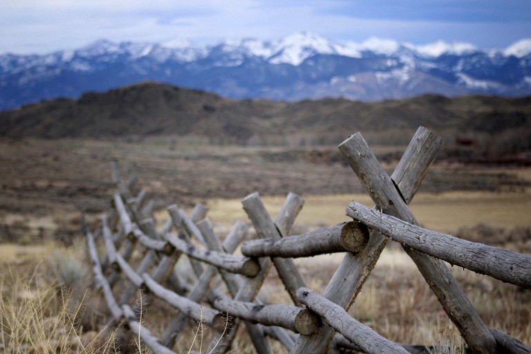 Cabins (Twin Bridges, Montana, United States)
