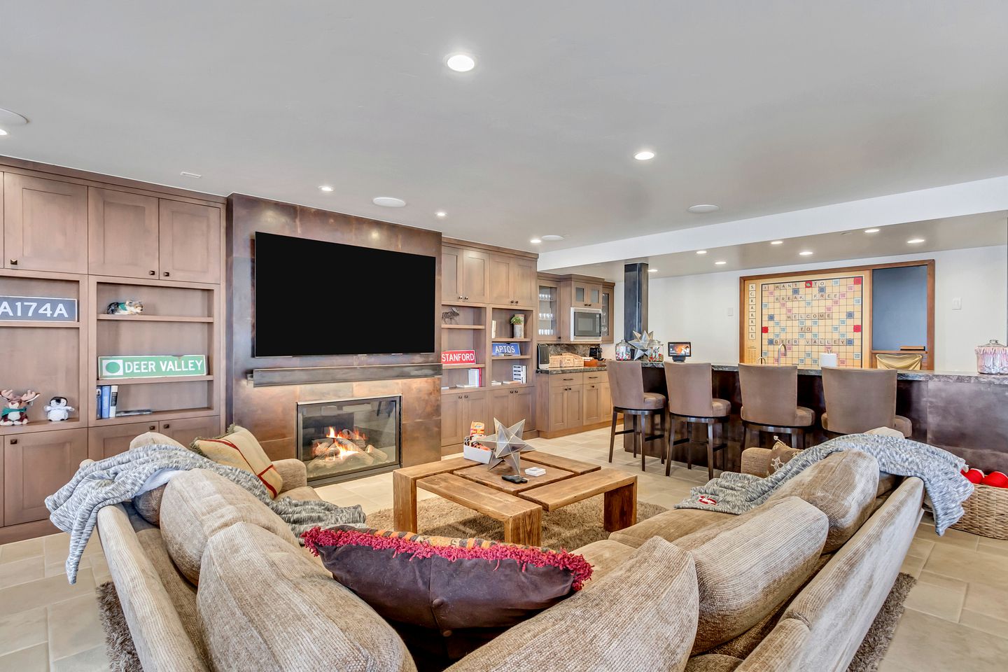 Incredible Villa with Fireplace and Pool Table in Park City, Utah