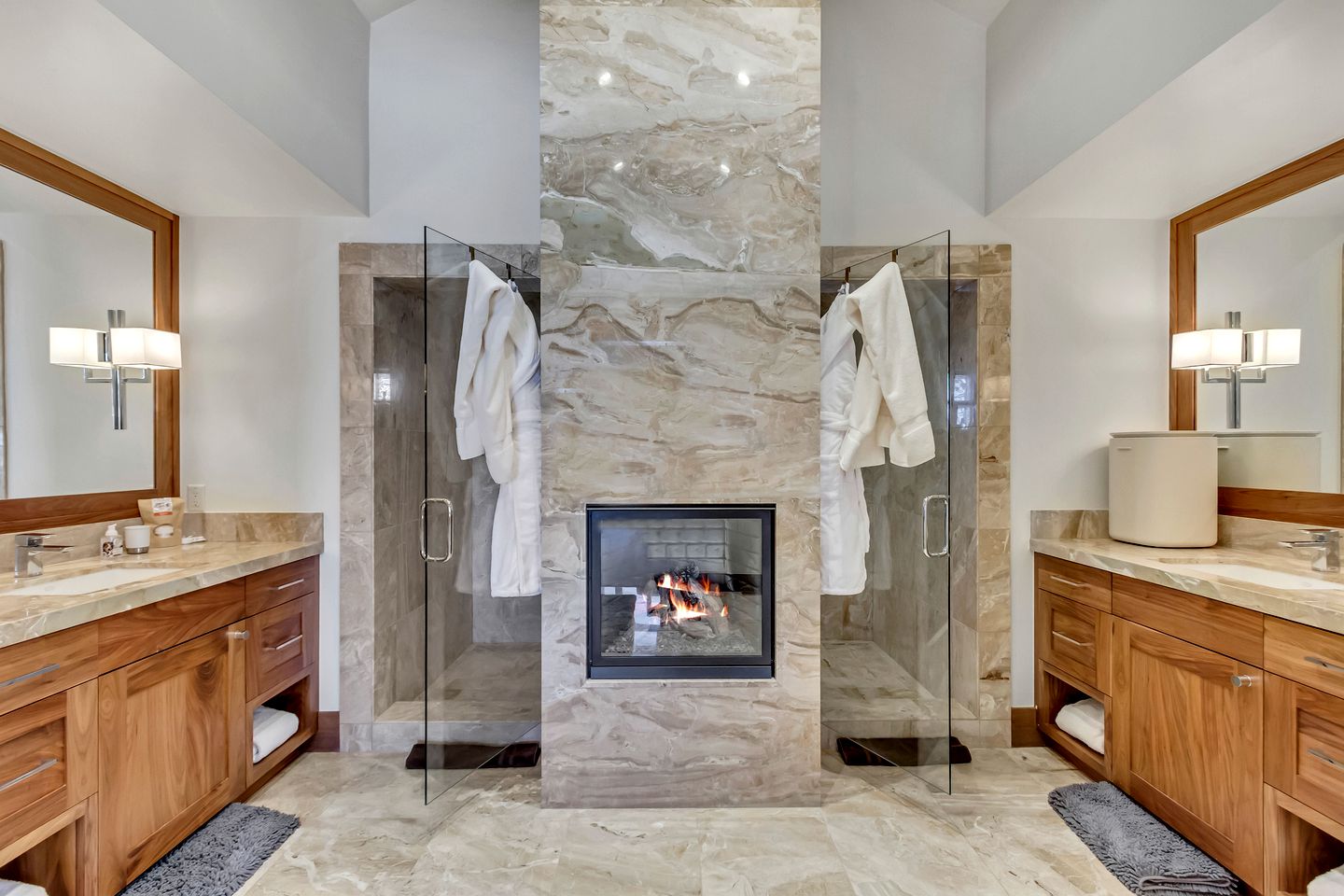 Incredible Villa with Fireplace and Pool Table in Park City, Utah