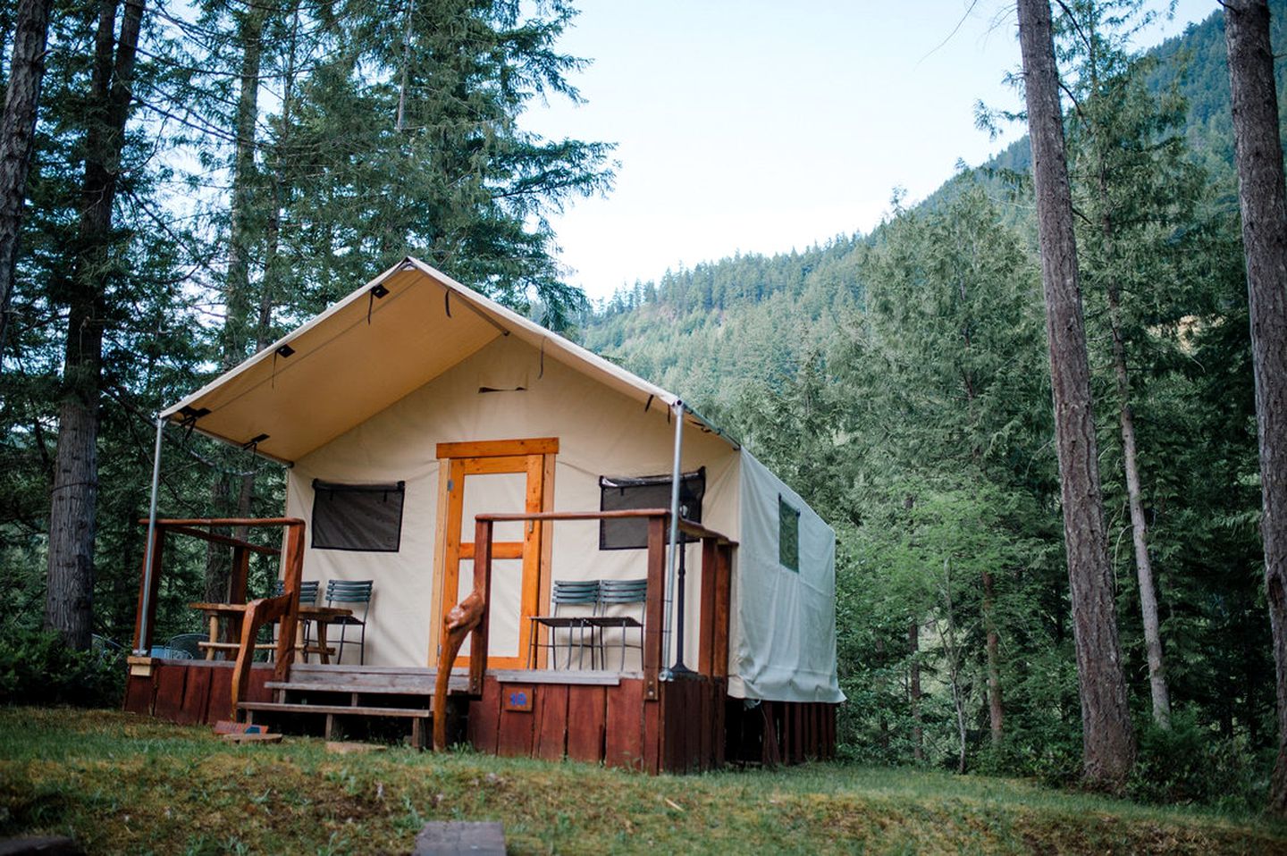 Family-Friendly Safari Tent at a Lake Resort near Savary Island, British Columbia