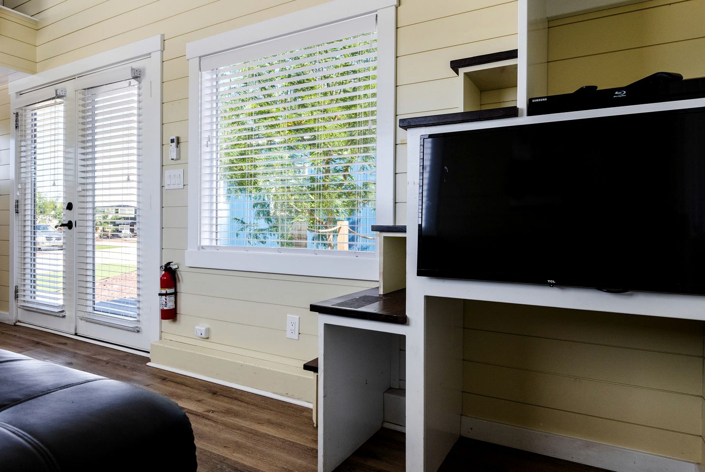 New Heights of Comfort: Stunning Tiny Home in Apple Valley, Utah