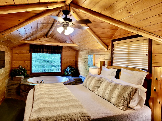 Cabins (United States of America, Eureka Springs, Arkansas)