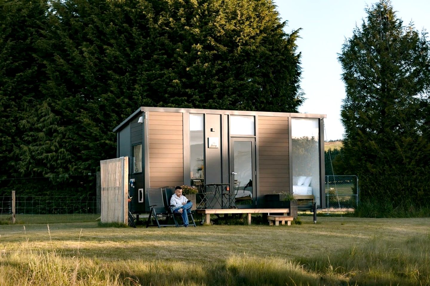 Tiny Houses (New Zealand, Te Anau, South Island)