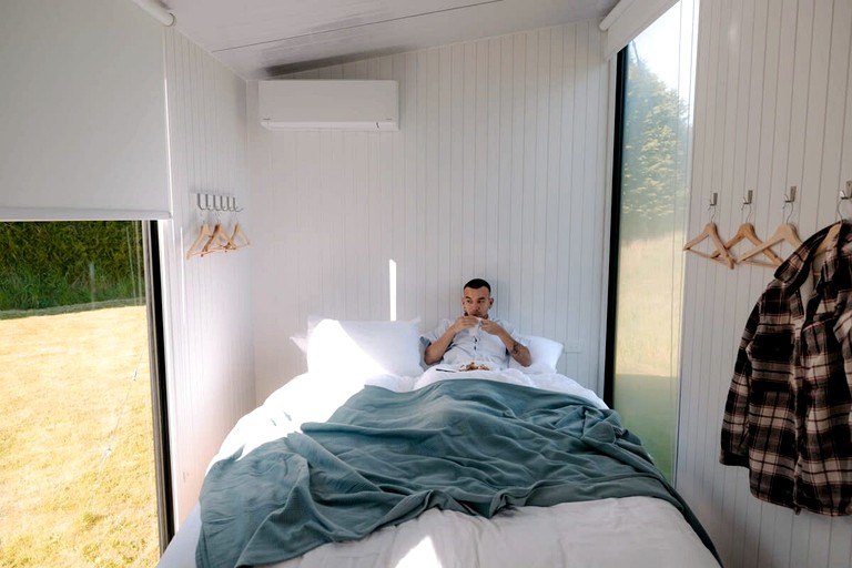 Tiny Houses (New Zealand, Te Anau, South Island)