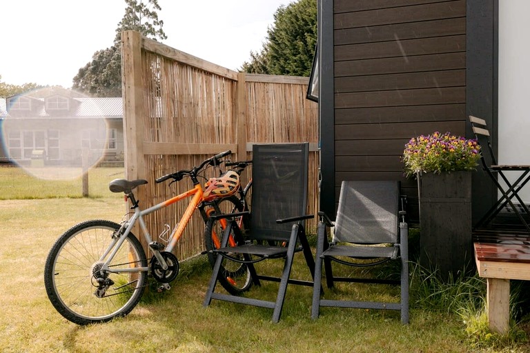 Tiny Houses (New Zealand, Te Anau, South Island)