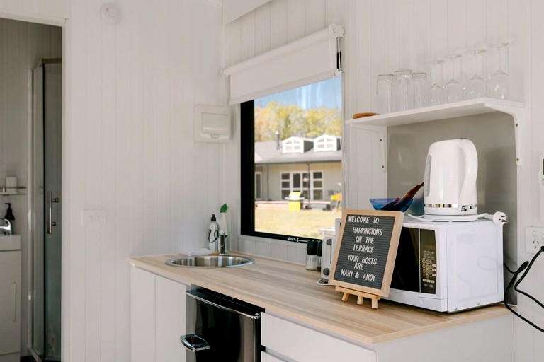 Tiny Houses (New Zealand, Te Anau, South Island)