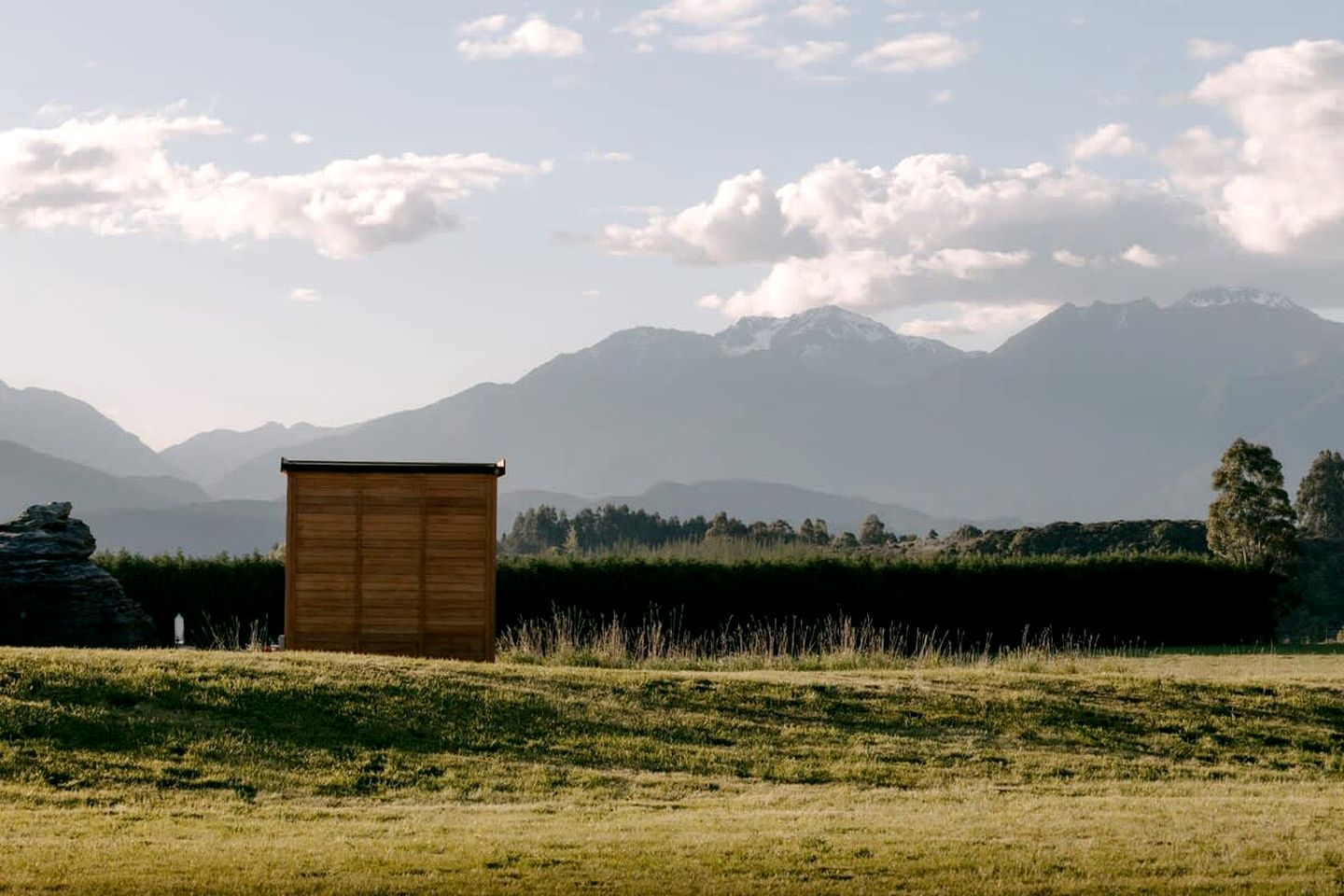 Rural Tiny House with Amazing Starry Night and Sunset Views in Te Anau, South Island