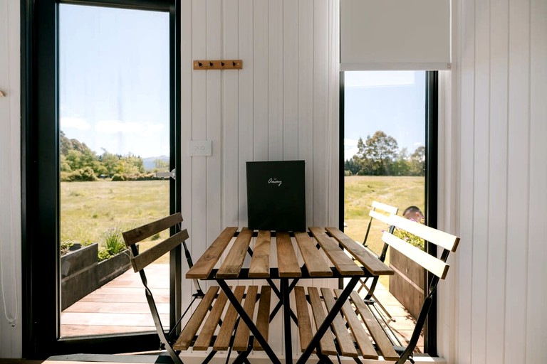 Tiny Houses (New Zealand, Te Anau, South Island)