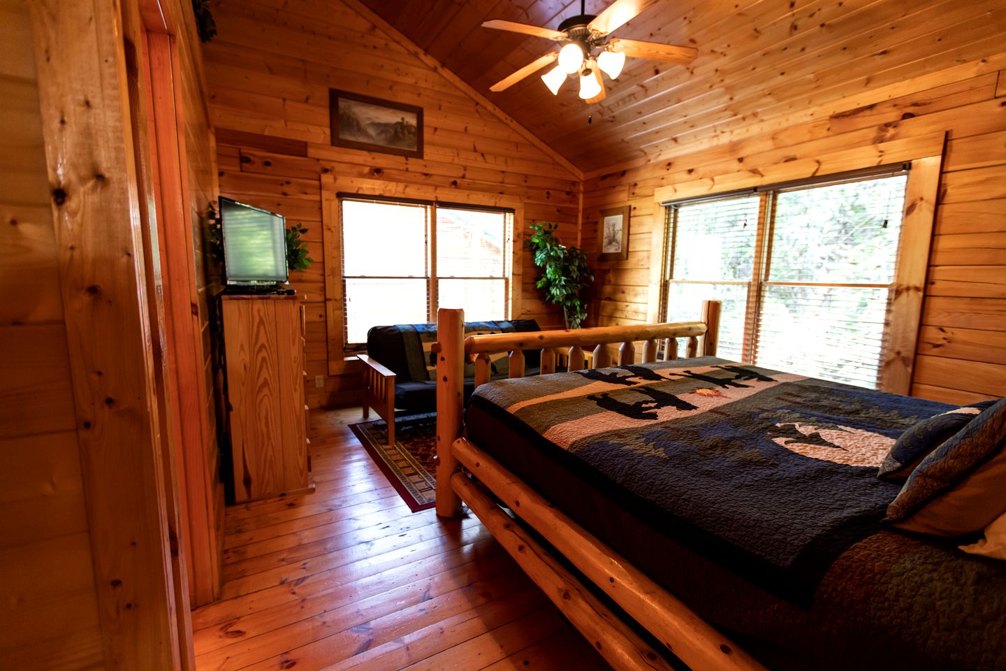 Incredible Cabin Rental for Corporate Retreats and Family Vacations in Tennessee