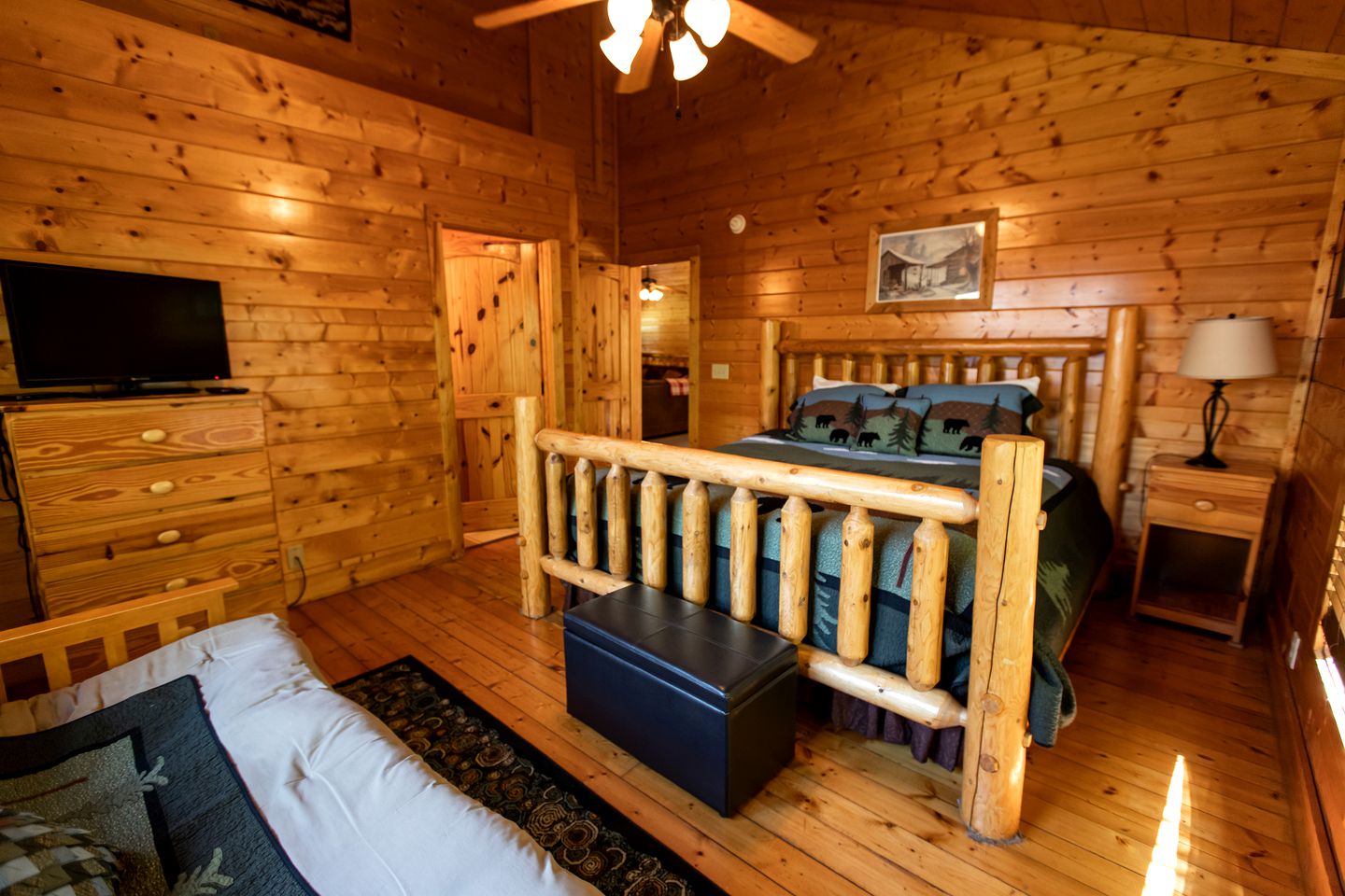 Incredible Cabin Rental for Corporate Retreats and Family Vacations in Tennessee