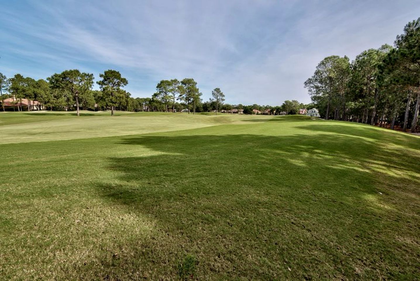 Luxury Cottage Rental with Six-Seater Golf Cart Provided in Miramar Beach, Florida