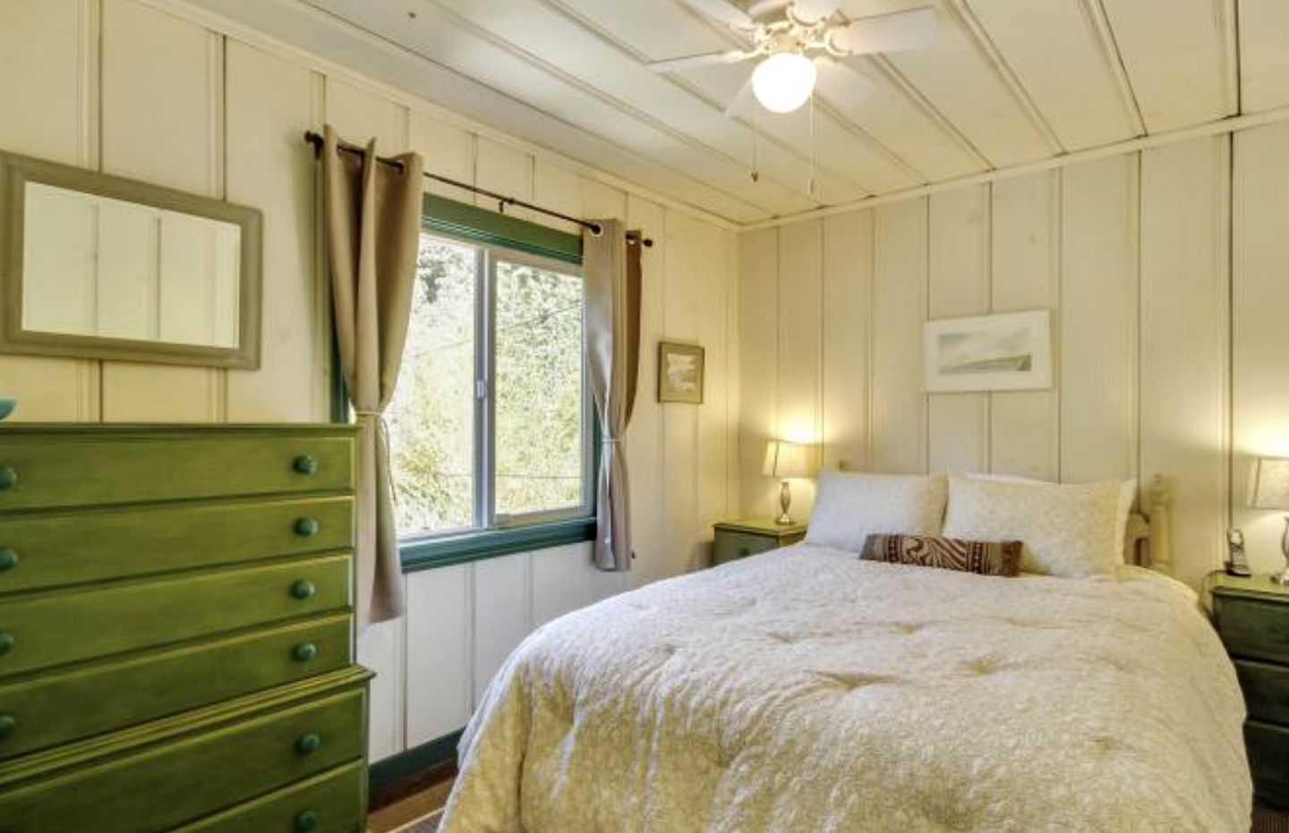 Riverfront Cabin Rental in Sonoma County, California