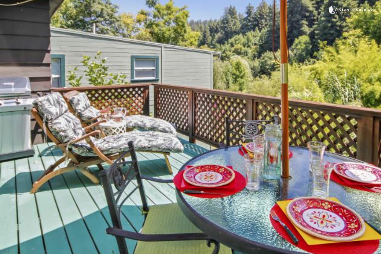 Riverfront Cabin Rental in Sonoma County, California