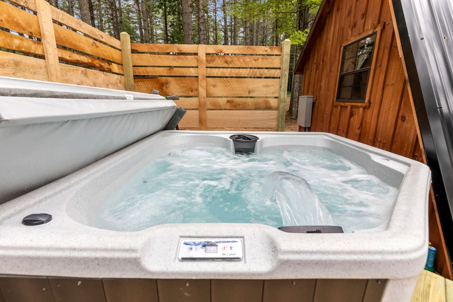 Incredible Design A-Frame with Fully Equipped Deck in Maine