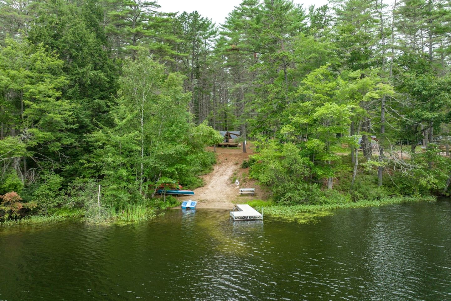 Incredible Design A-Frame with Fully Equipped Deck in Maine