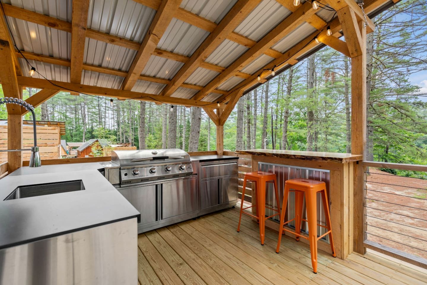 Incredible Design A-Frame with Fully Equipped Deck in Maine