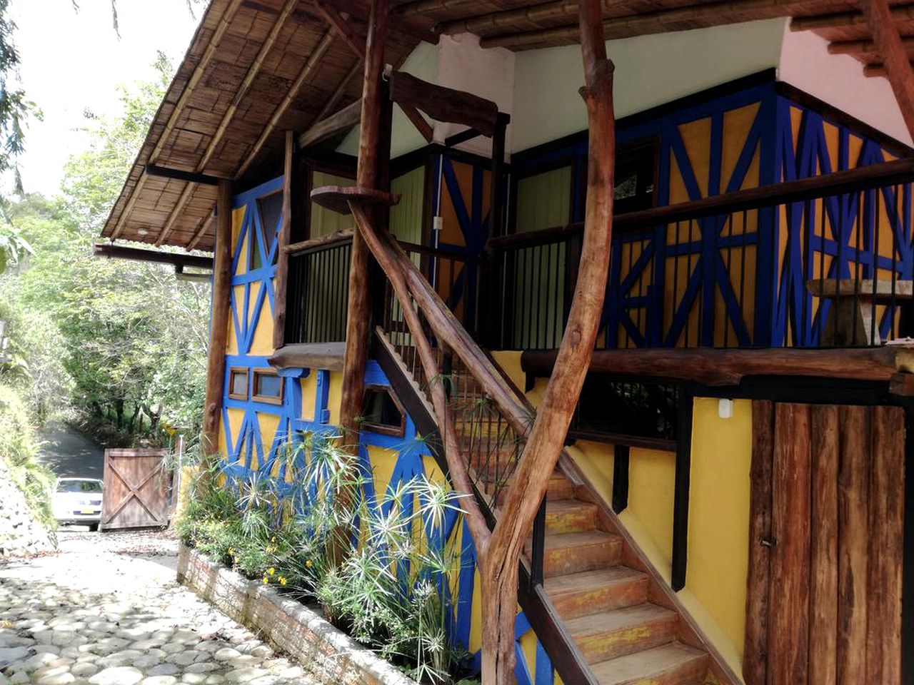 Rustic Accommodation near Ample Outdoor Activities in Salento, Colombia