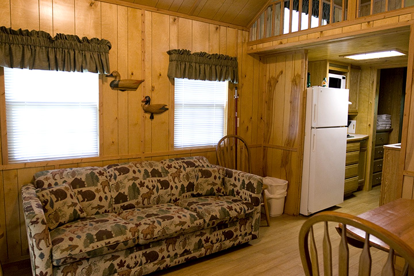 Deluxe Vacation Cabin Rentals in the Adirondacks near Saratoga Springs, New York