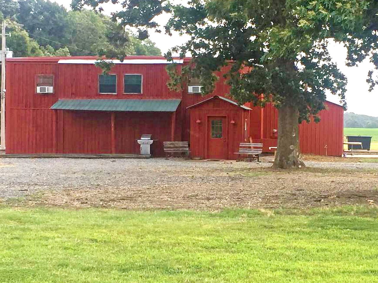 Rustic Barn for a Group Getaway near Little Rock, Arkansas