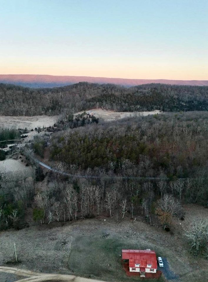 Rustic Mountain Barn Retreat with Private Hot Tub Near Lost River State Park in Wardensville, West Virginia