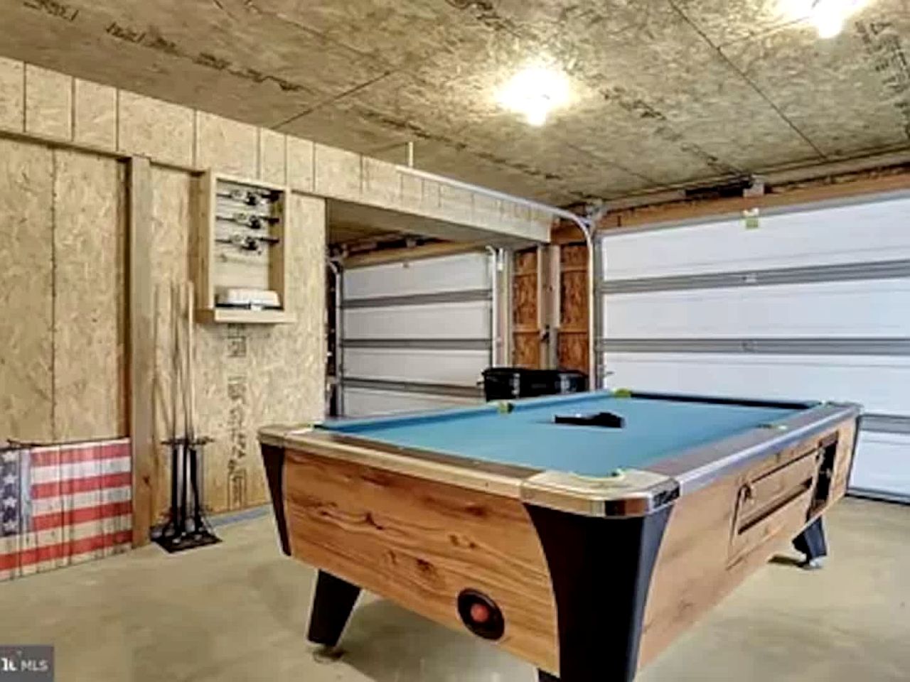 Rustic Mountain Barn Retreat with Private Hot Tub Near Lost River State Park in Wardensville, West Virginia