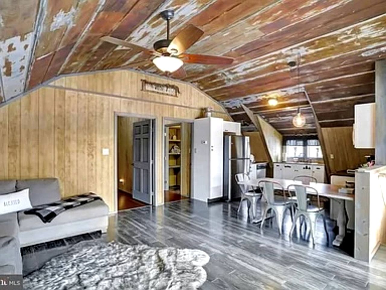 Rustic Mountain Barn Retreat with Private Hot Tub Near Lost River State Park in Wardensville, West Virginia