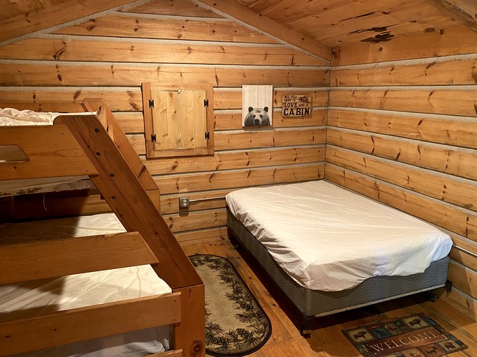 Cabins (United States of America, Bayfield, Wisconsin)