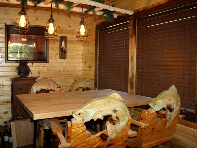 Log Cabins (Cotter, Arkansas, United States)