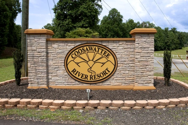 Cabins (United States of America, Gilmer County, Georgia)