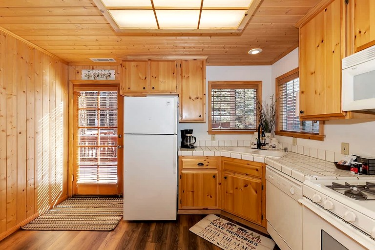 Cabins (United States of America, Big Bear Lake, California)