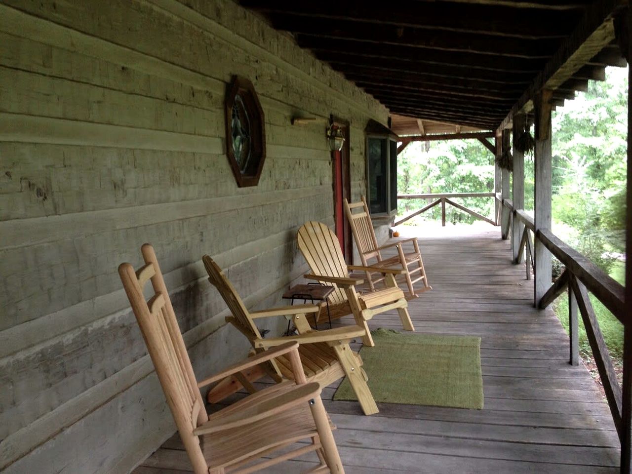 Rustic Cabin with Large Deck near Franklin, Tennessee