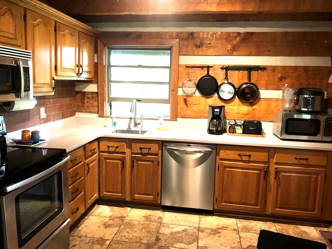 Cabins (United States of America, Franklin, Tennessee)