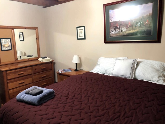 Cabins (United States of America, Franklin, Tennessee)