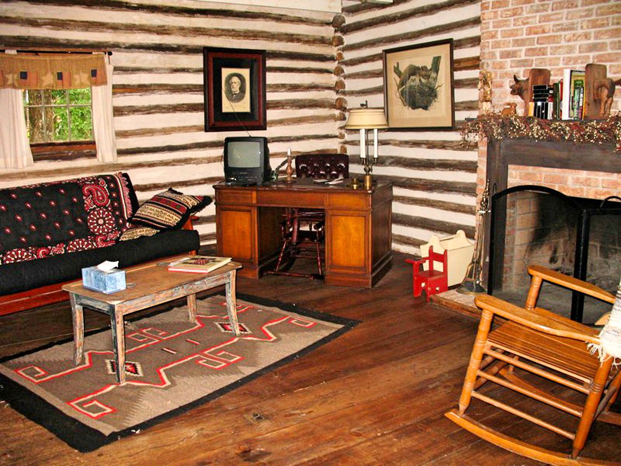 Rustic Cabin Getaway near Flint River in Thomaston, Georgia