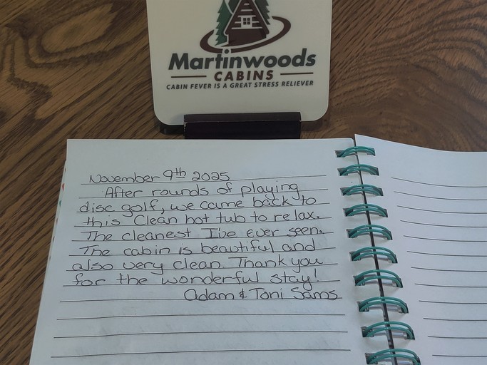 Cabins (United States of America, Rockbridge, Ohio)