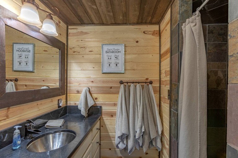 Cabins (United States of America, Idaho City, Idaho)