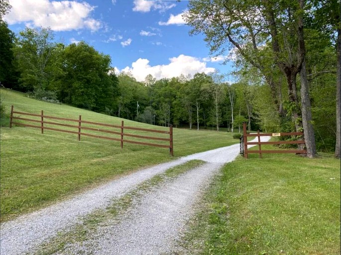 Cabins (United States of America, Speedwell, Tennessee)