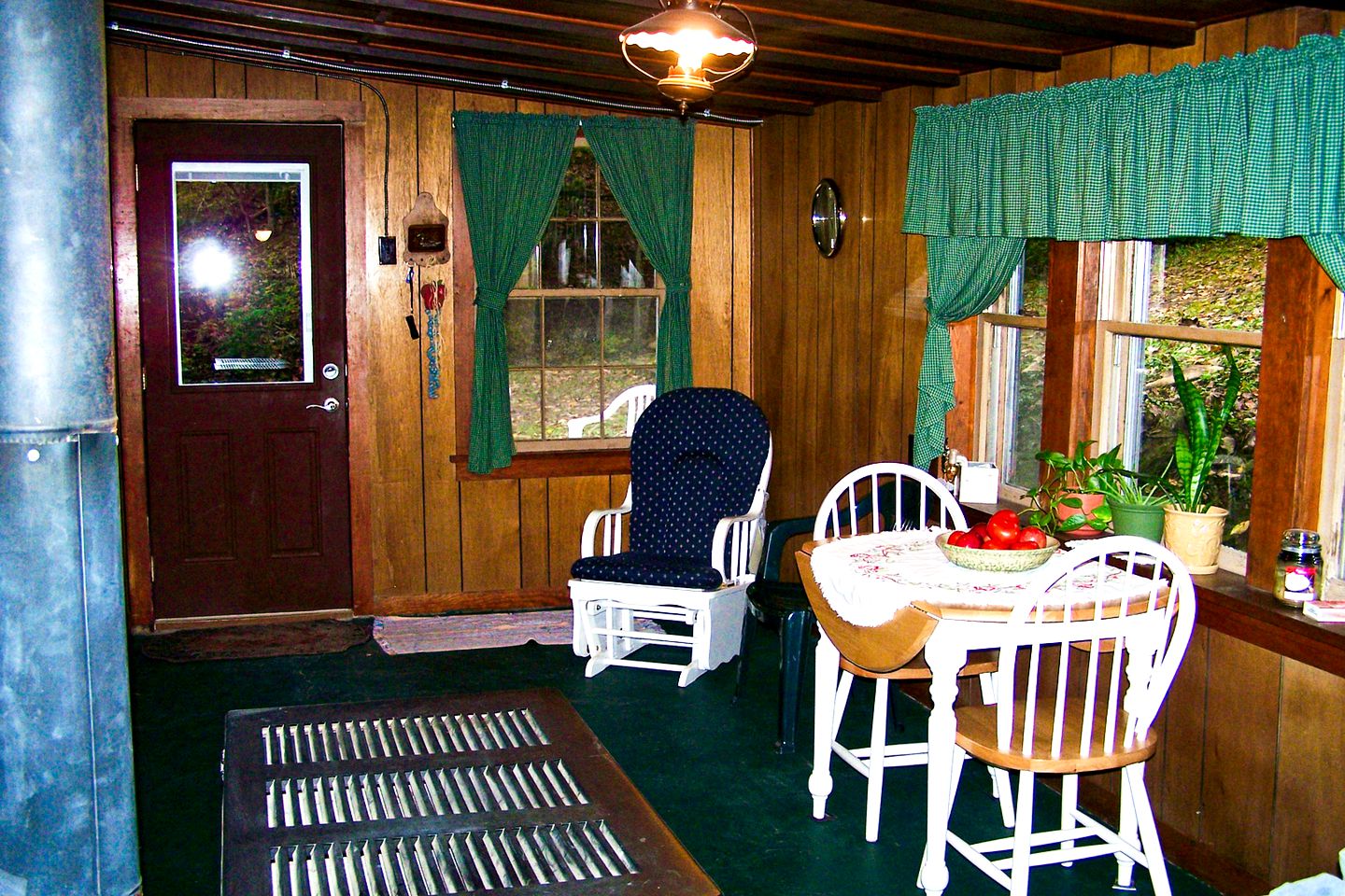 Camping Cabin near Grafton, Illinois