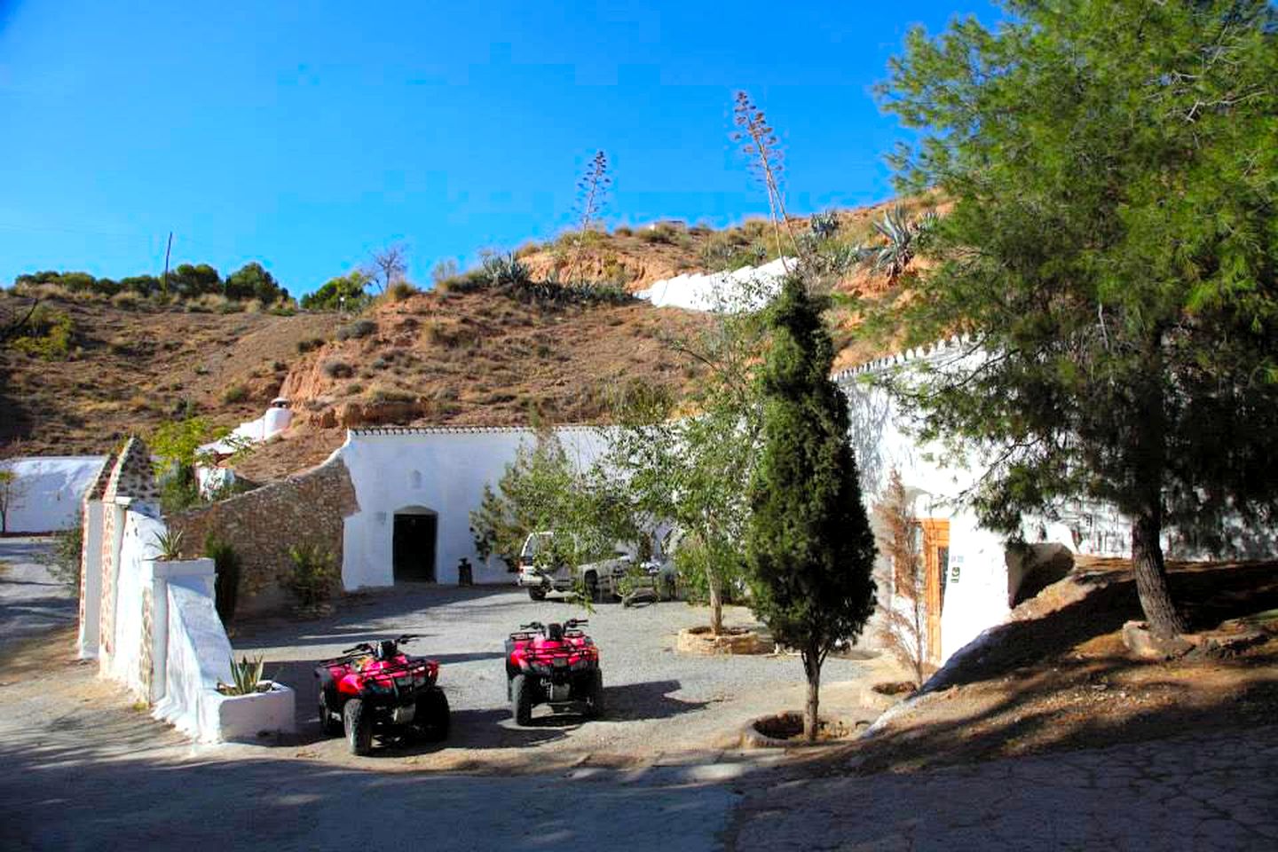 Charming Cave Suites for a Glamping Getaway near Granada, Spain