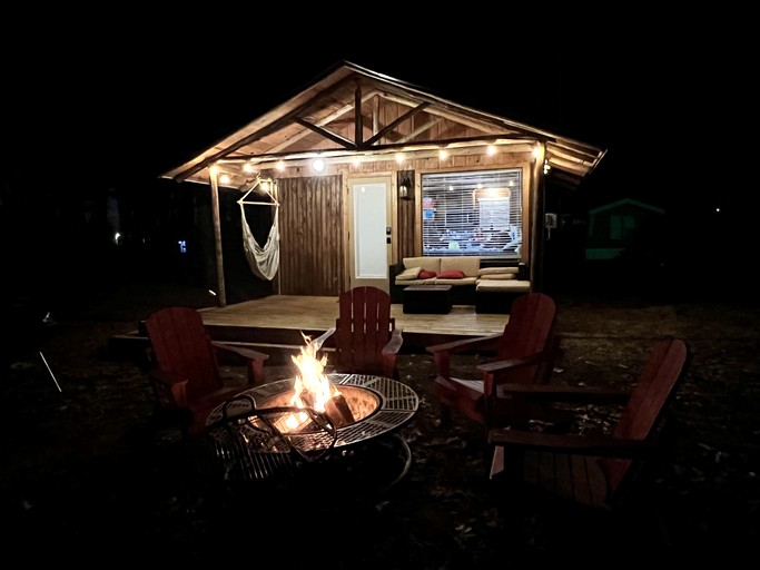 Cabins (United States of America, --, Texas)