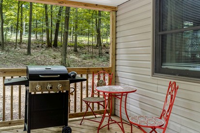 Rustic Charming Cabin with Porch, Hot-Tub and Firepit in Berkeley Springs, West Virginia - Photo 2