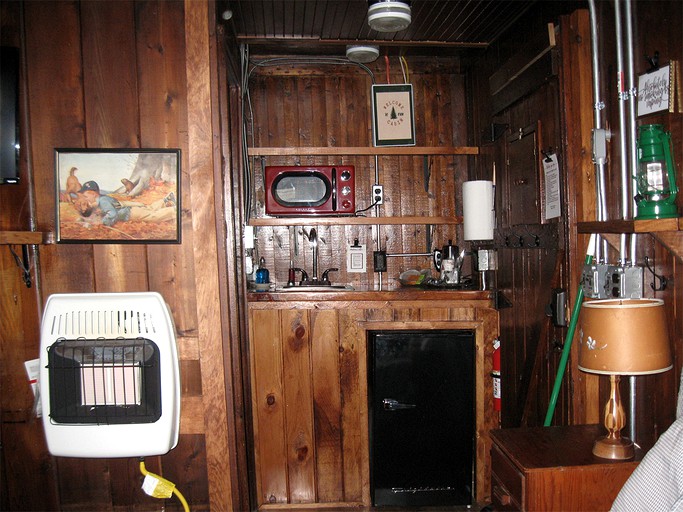 Cabins (United States of America, Cadillac, Michigan)