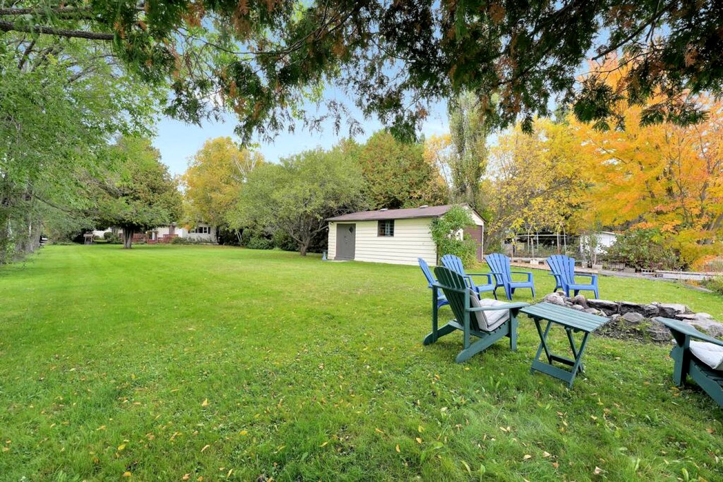 Rustic Family Cottage with Spectacular Sunset Views on Canal Lake, Near Kawartha Lakes, Ontario