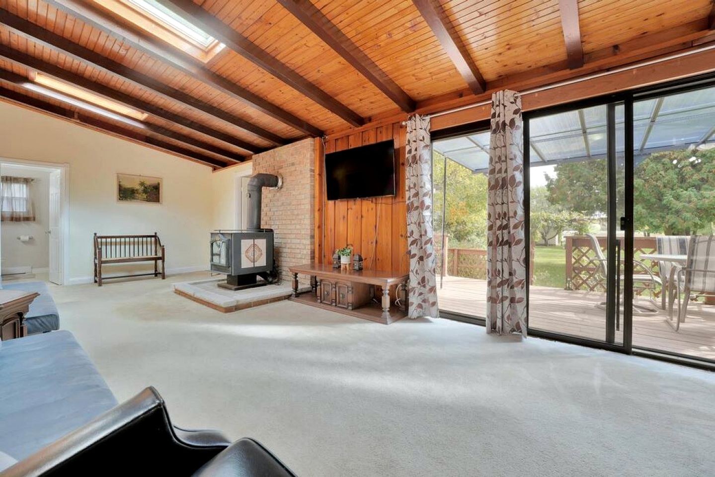 Rustic Family Cottage with Spectacular Sunset Views on Canal Lake, Near Kawartha Lakes, Ontario