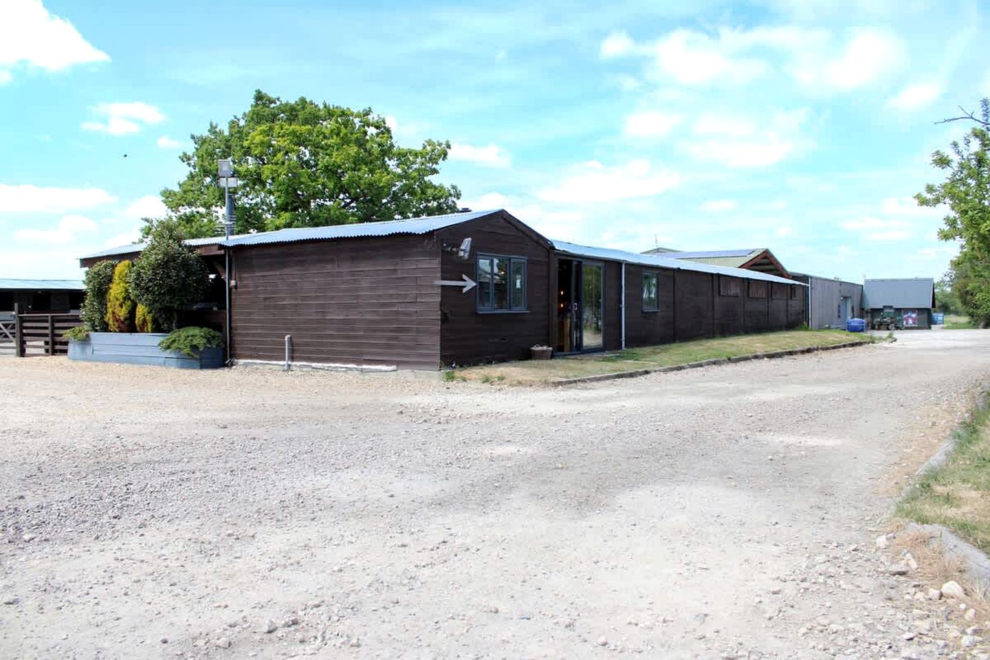 Halcyon Countryside Cabin Sanctuary near Lincolnshire Wolds in Lincolnshire
