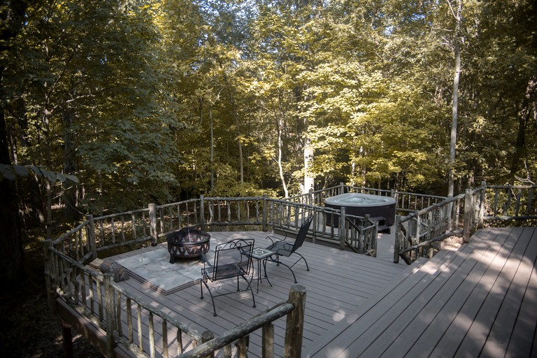 Cabins (United States of America, Carbondale, Illinois)