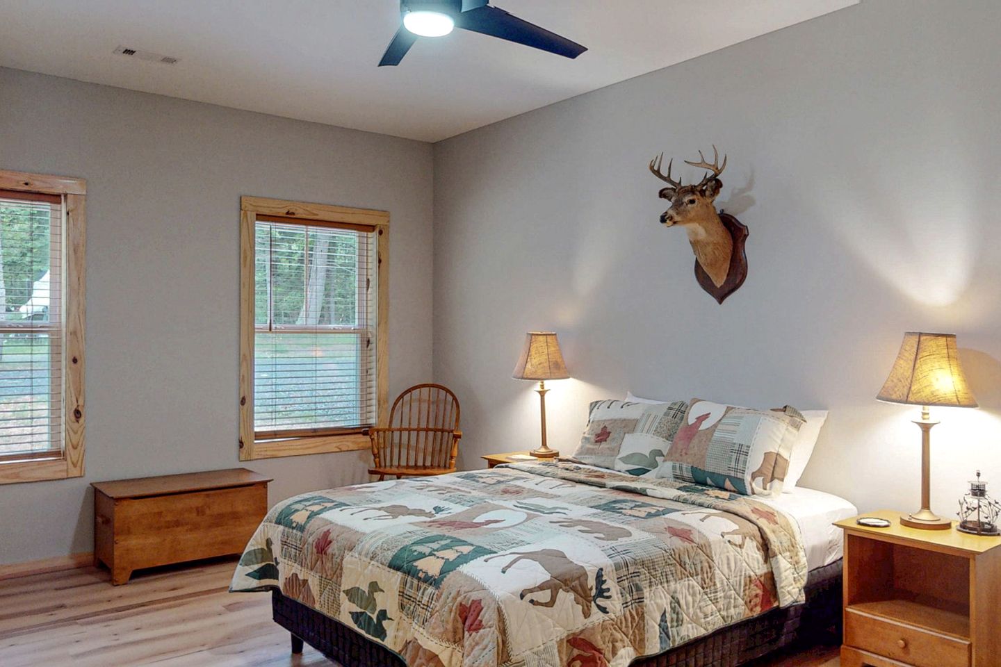 Lush Lakefront Cabin Sanctuary Near Moosehead Lake, Maine